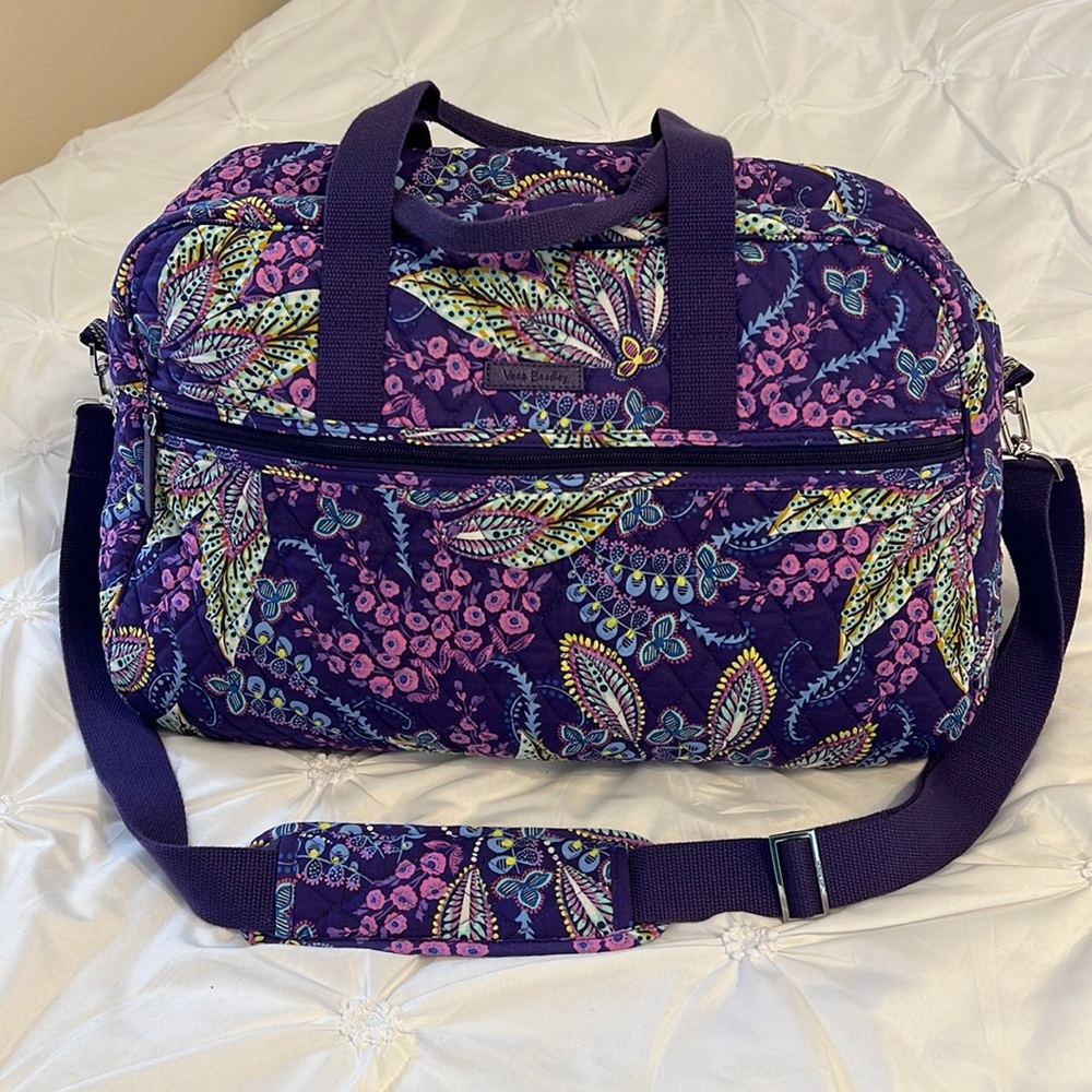 Vera Bradley “Purple Paisley Medium Traveler Bag” great weekender travel bag